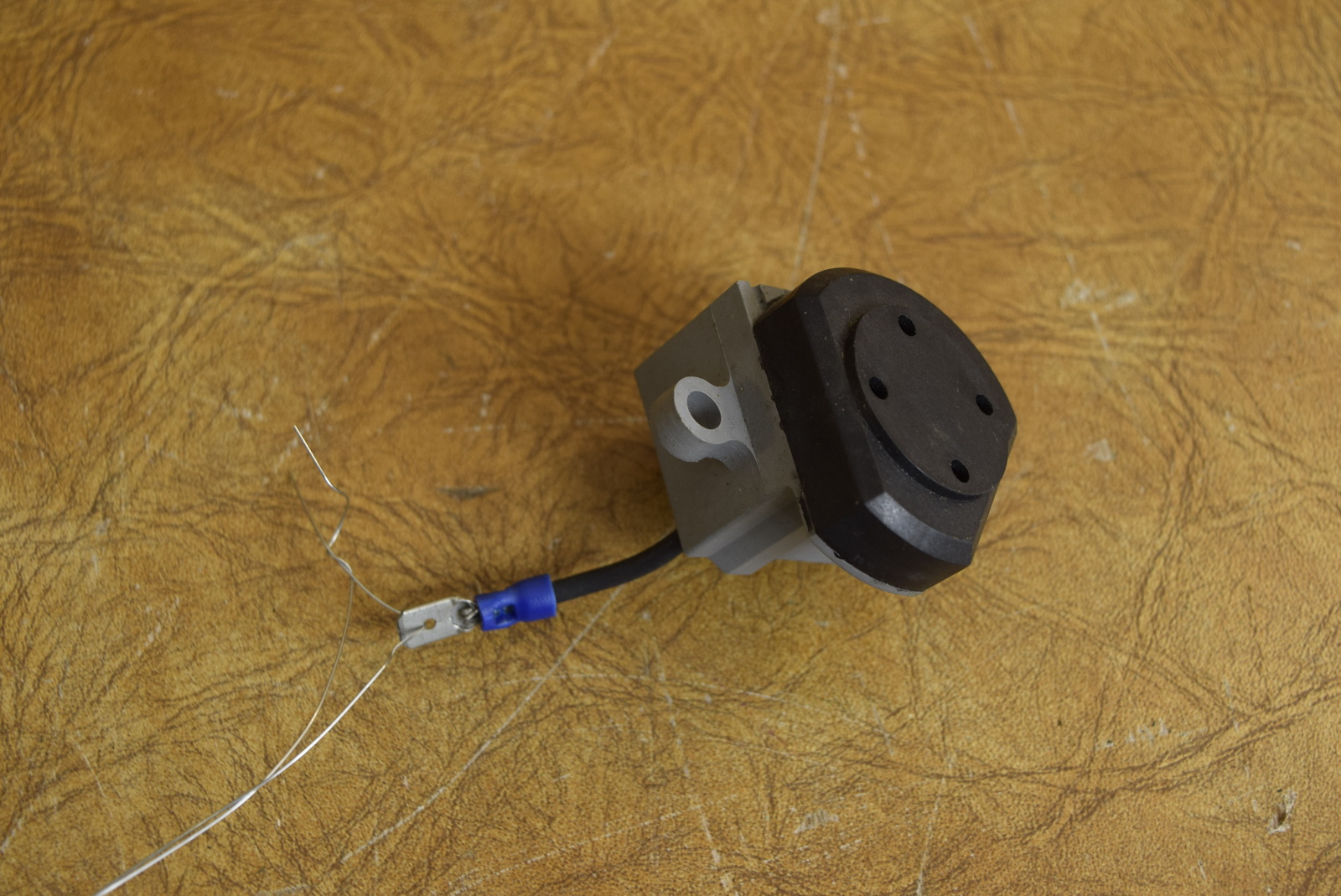 Johnson Evinrude Warning Horn Switch Assembly 585994 eBay