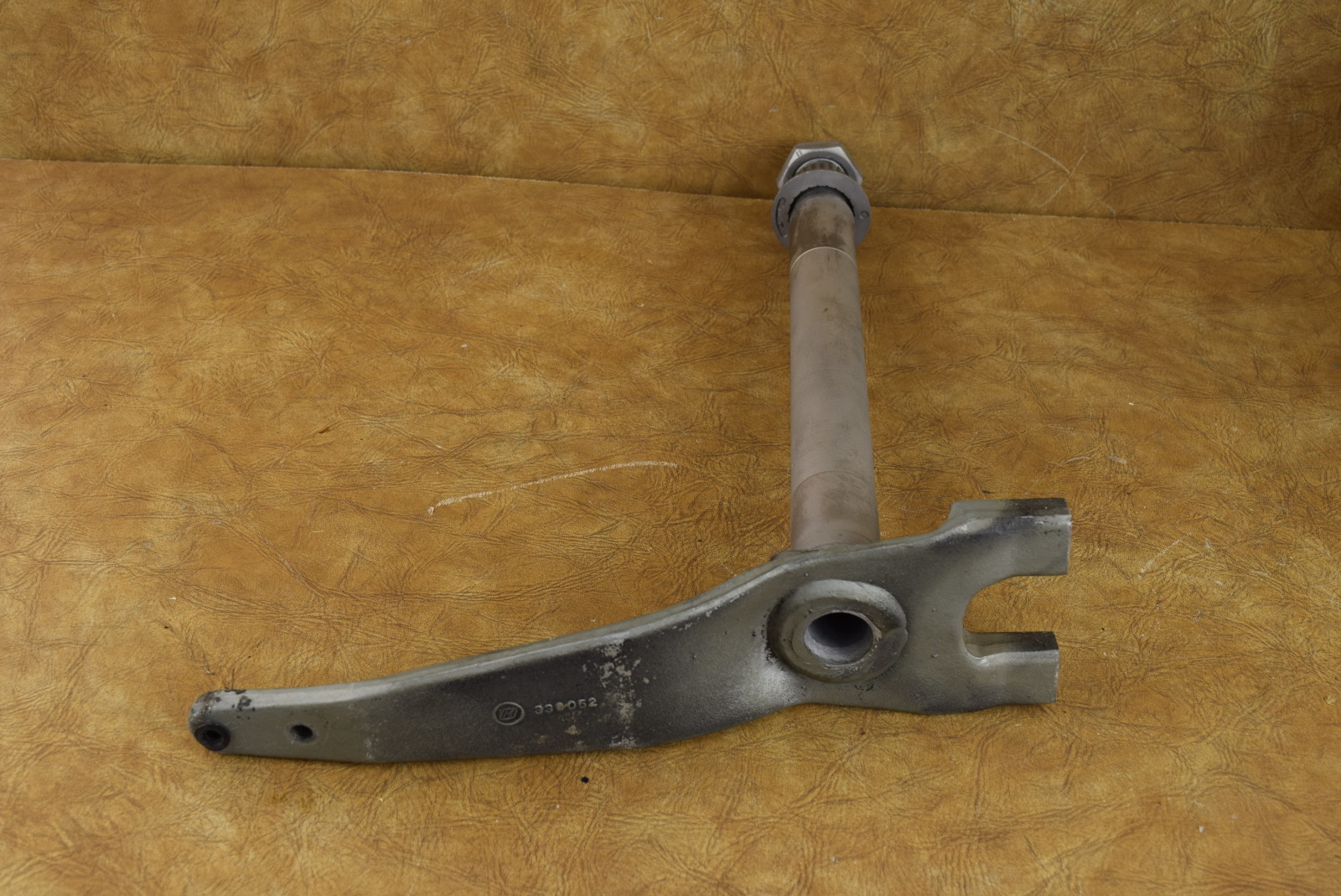 Johnson Evinrude Steering Arm Assembly 385755 197388 60 65 70 75 HP