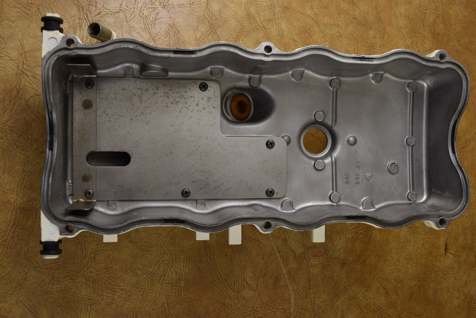 19982009 OMC/Suzuki Cylinder Head Cover 5032218 1110099800019 60 70