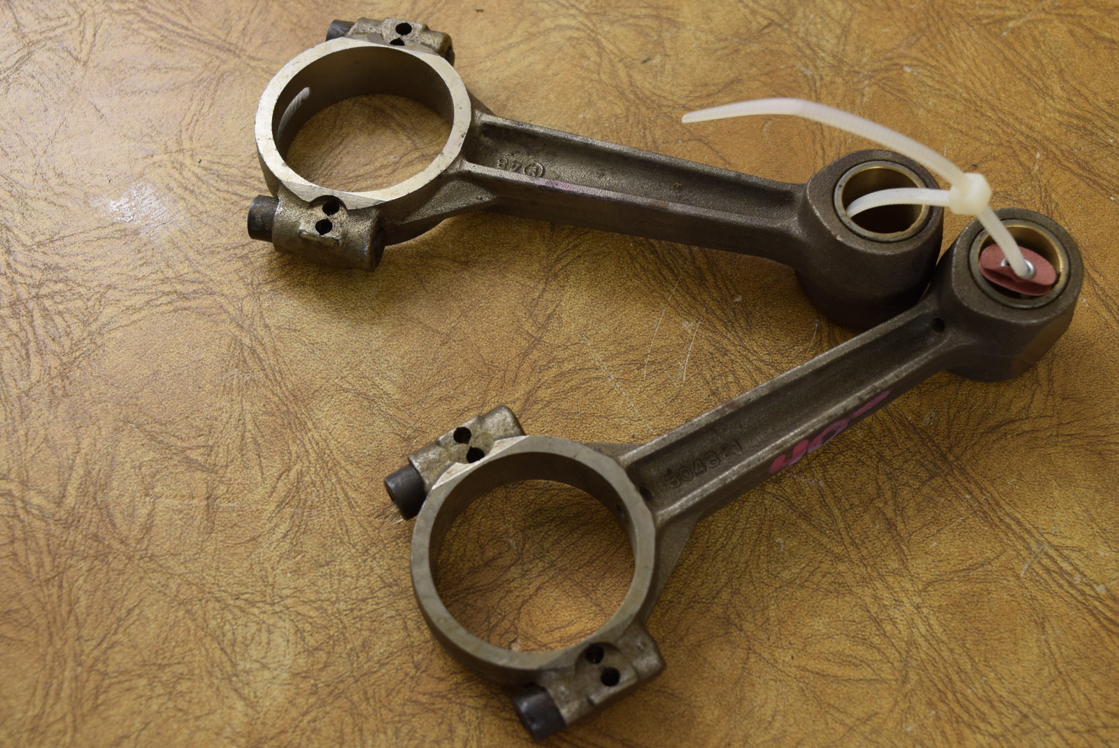 Johnson Evinrude Connecting Rod C 304321 Southcentral Outboards