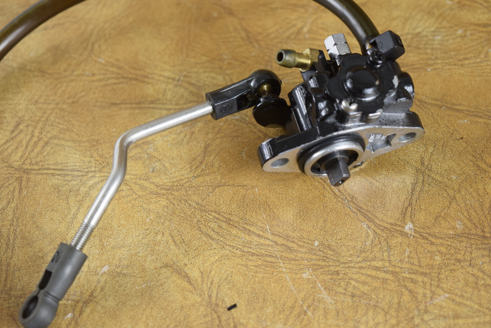 Mercury & Mariner Oil Injection Pump 818902A1 19912006 45 JET 50 55 60