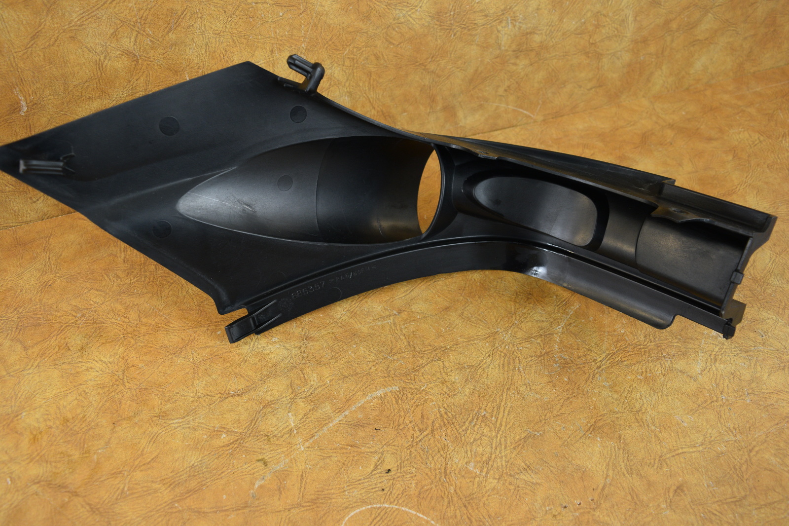 20052011 Mercury & Mariner STBD Air Intake Cowl 885357T 200 225 250 275 HP Southcentral Outboards