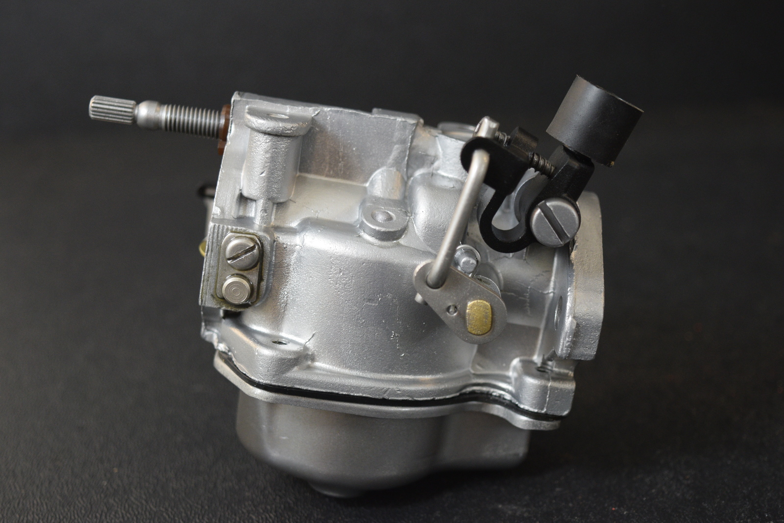 REFURBISHED 19791986 Johnson Evinrude Carburetor 395915 C 397088 9.9