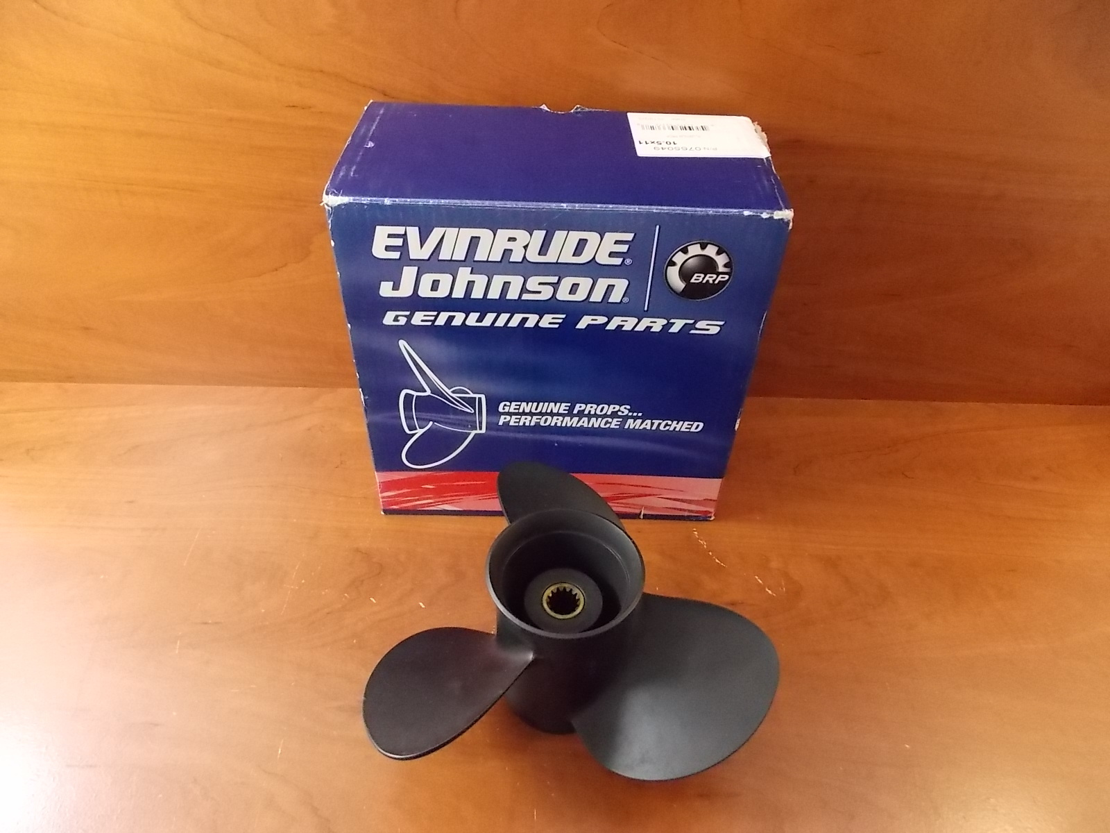 Johnson Evinrude OMC OEM Stainless 3 Blade RX3 14.5 X 17P Propeller, 0177352