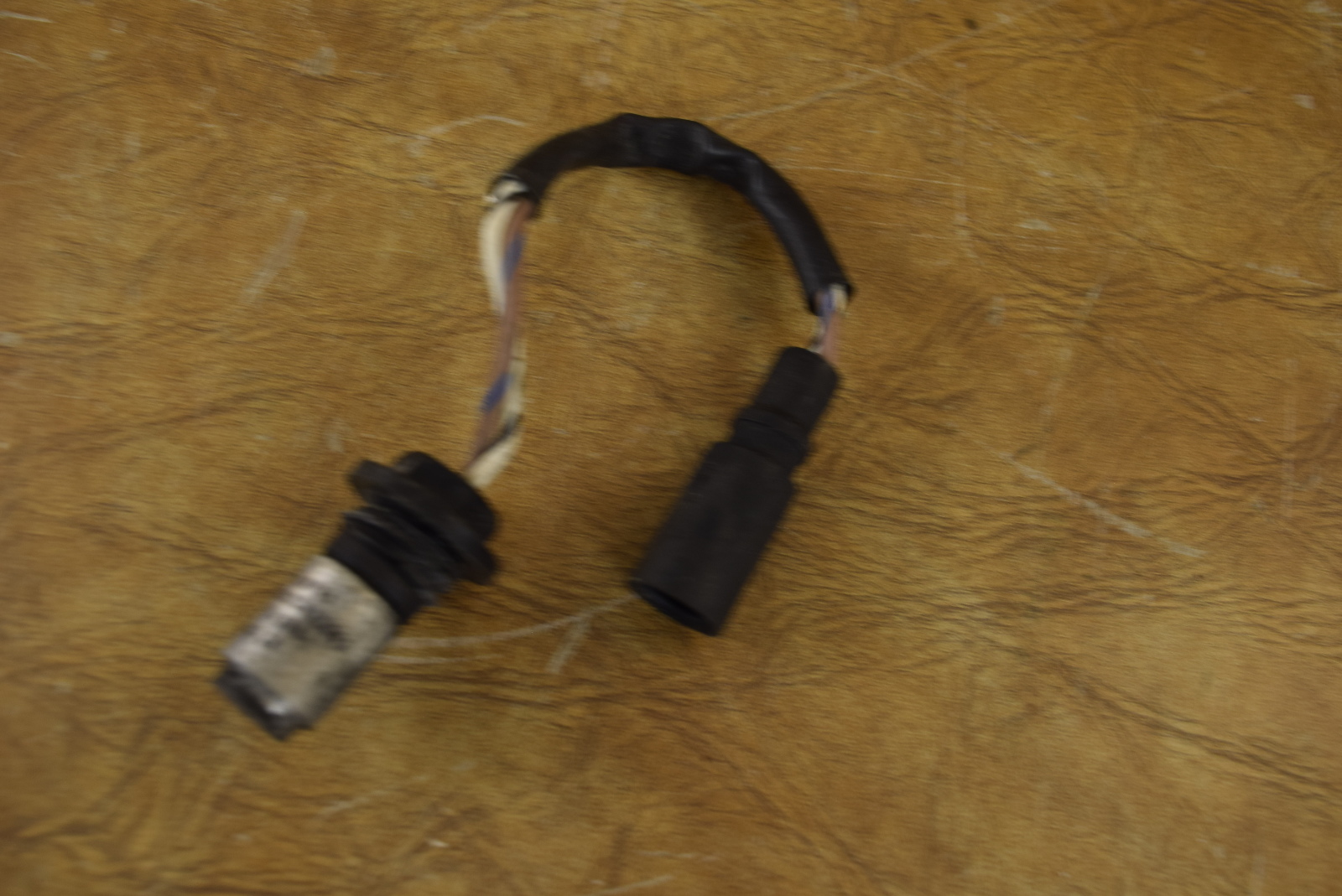 New Johnson Evinrude Temperature Sensor Port 585023 514388 514786