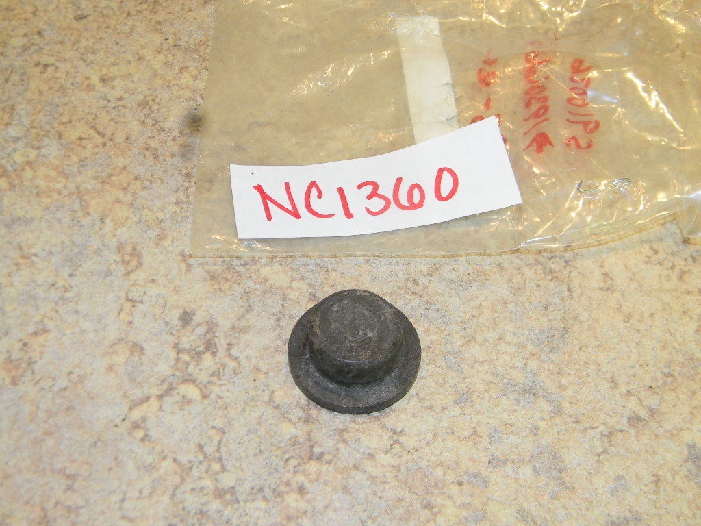 NOS Polaris Snowmobile ATV Piston and Seal Kit 1360 NCB