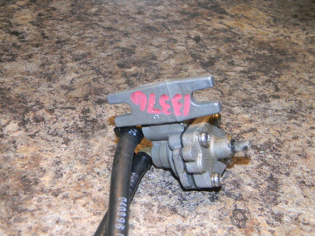 Mercury Accelerator Pump Assembly 14687A2 198898 100 115 125 HP eBay