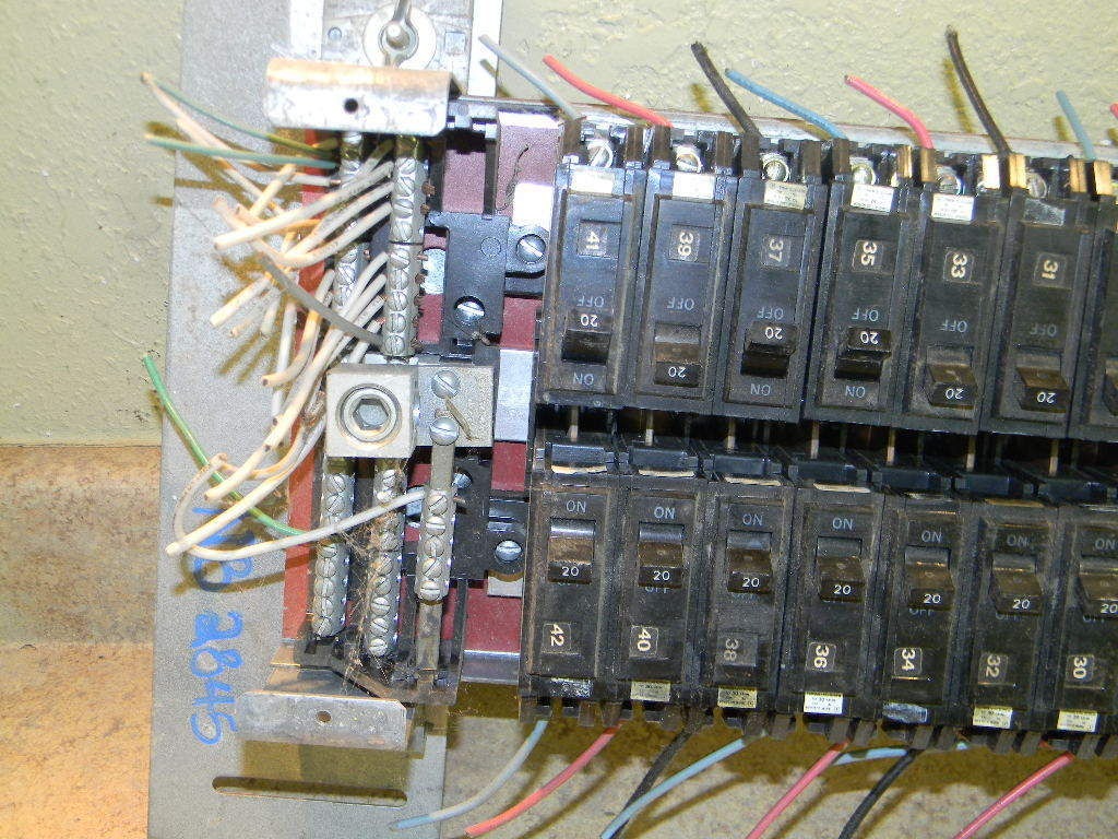 GE 225 AMP 120 Volt General Electric Breaker Fuse Box **NB2845** eBay