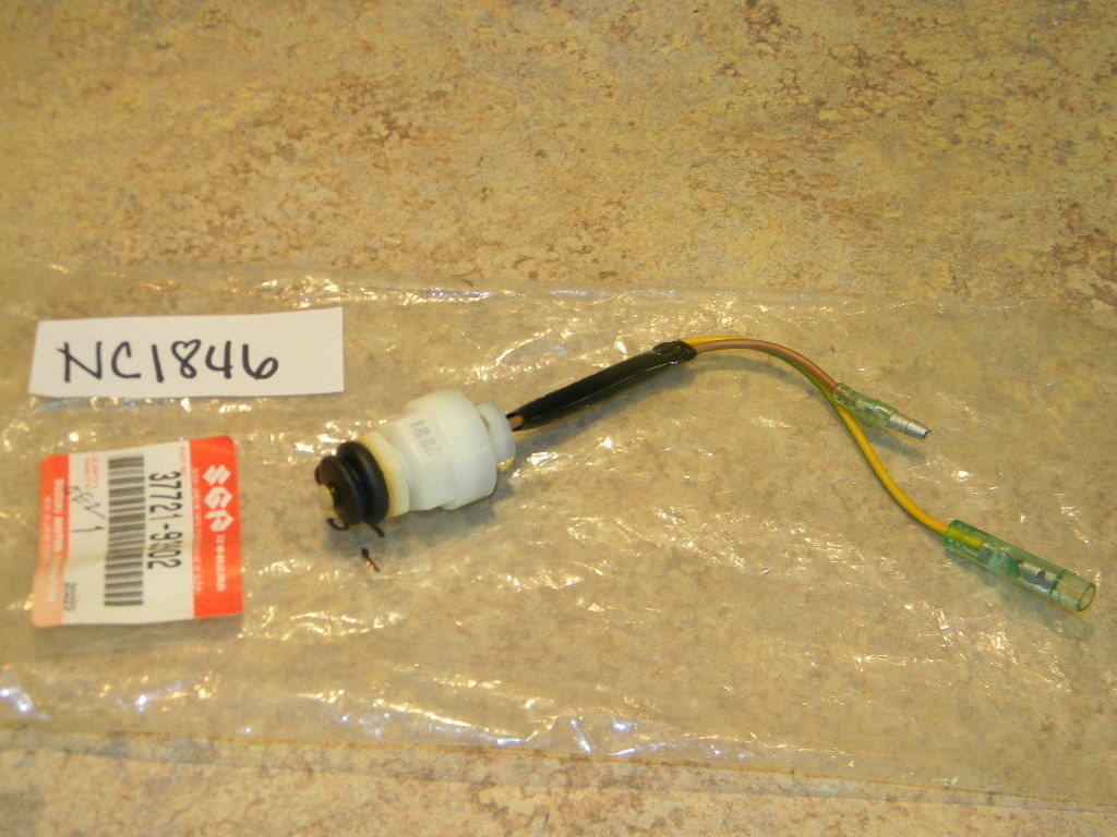 NOS Suzuki Marine Outboard Neutral Switch Assembly 37721-93902 1846 NCB