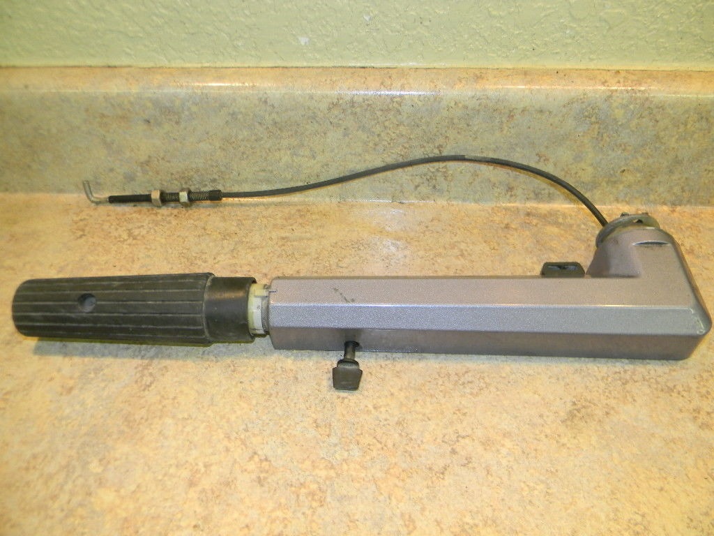 Johnson Evinrude Tiller Handle 338954 344333 19932001 3 4 HP Southcentral Outboards