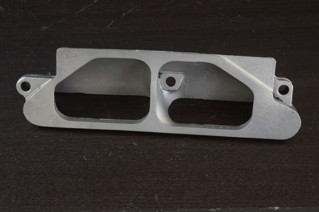 Johnson Evinrude Exhaust Block Filler Casting # 323462