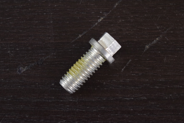 NEW! 1977-1998 Johnson Evinrude Trim Tab Screw 313715 0313715 110-225 HP