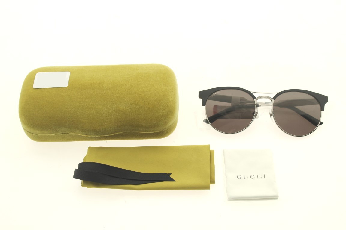 GUCCI GG0075S 001 BLACK SUNGLASSES CASE COLOR LIME MDG Sales, LLC