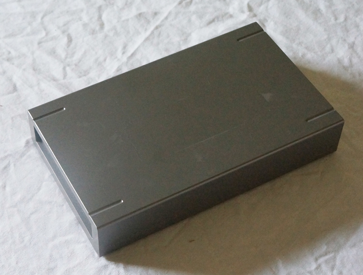 LACIE 500GB HDD EXTERNAL HARD DISK DRIVE DESIGN BY FA PORSCHE 301103U