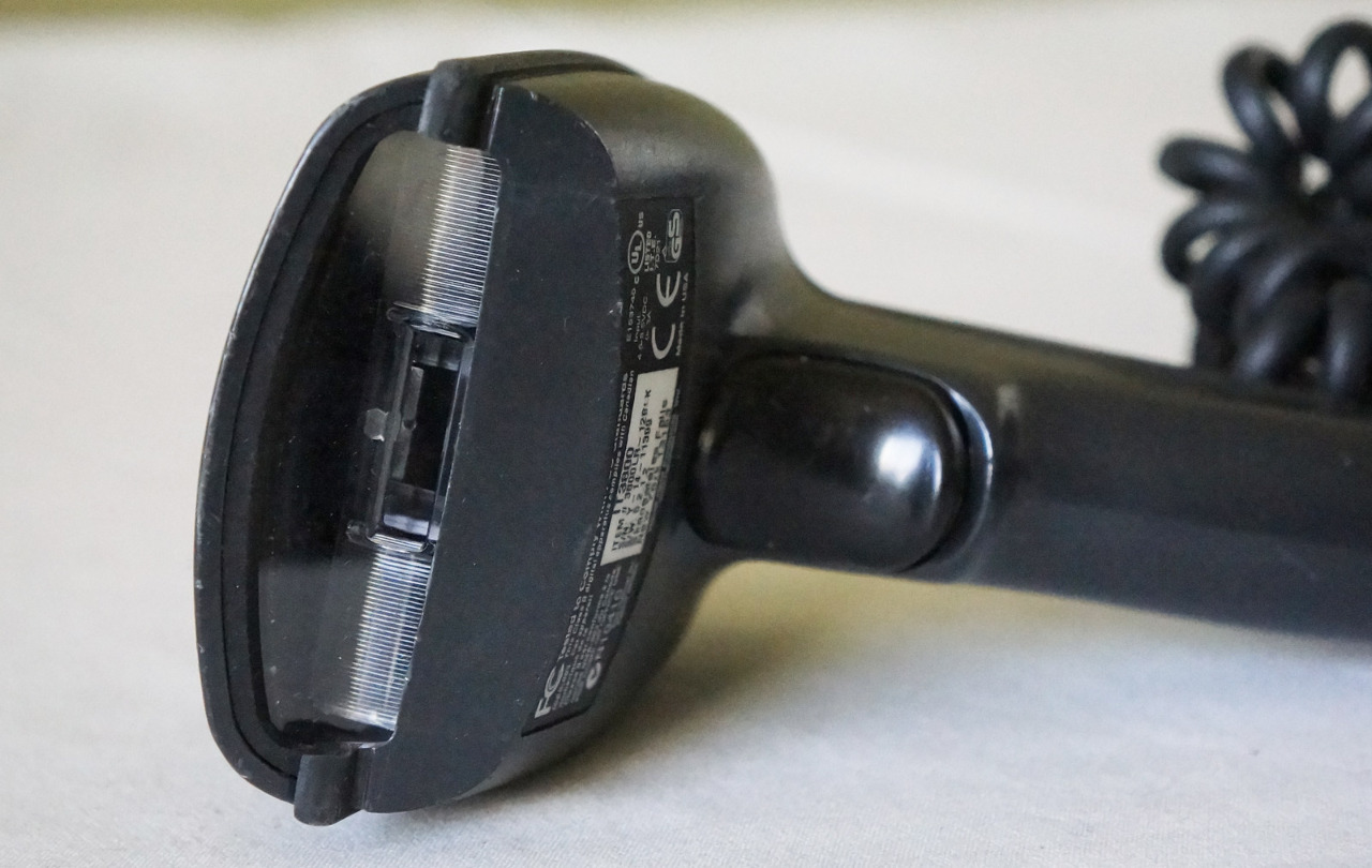 HONEYWELL HANDHELD PRODUCTS IT3800 3800LR12 LINEAR IMAGER BARCODE SCANNER