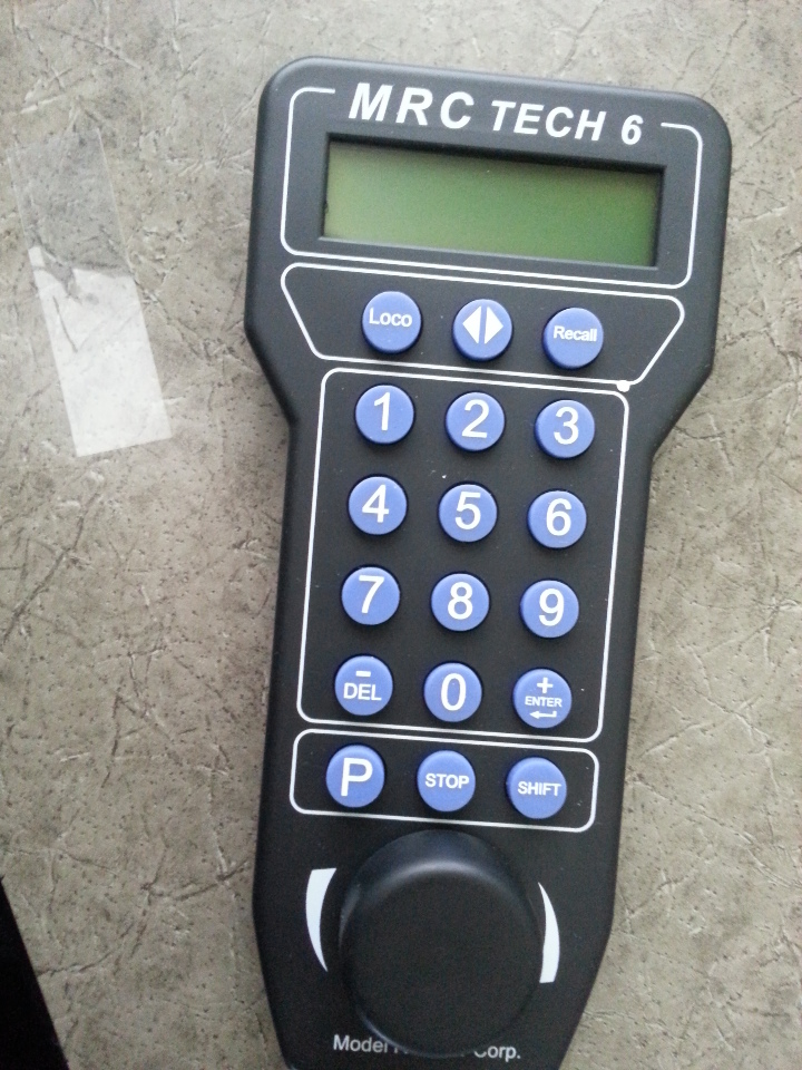 MRC TECH 6 MODEL TRAIN KIT W/OUT SOUND CONTROLLER MDG Sales, LLC