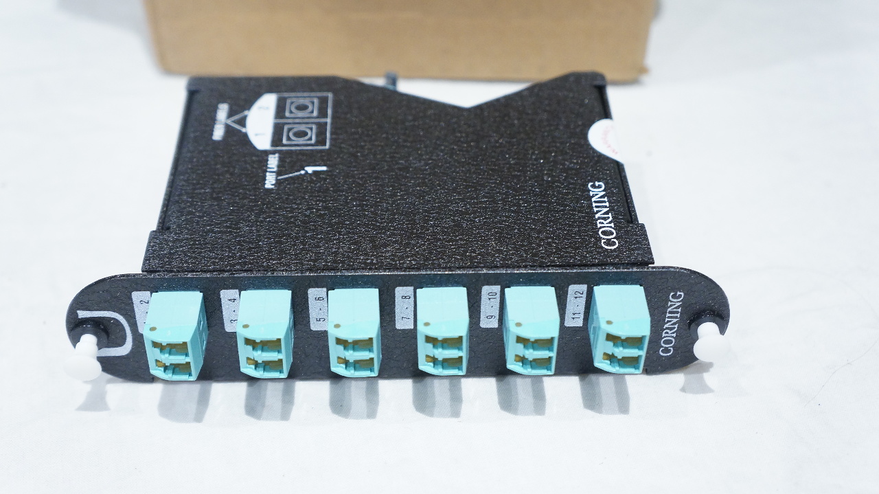 CORNING OPTICAL COMMUNICATIONS CCH MODULE 12F SX+ CCHUM120570T eBay