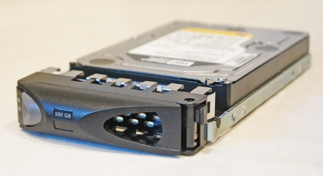 EMC DATA DOMAIN DD160 6TB DEDUPLICATION STORAGE SYSTEM 6TB 1.80GHZ 2GB