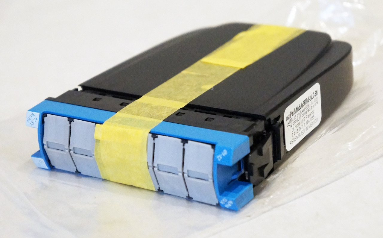 FAFL COMMSCOPE FIBER OPTICS KIT / PANEL 360DM24LCSM WITH LOTS OF