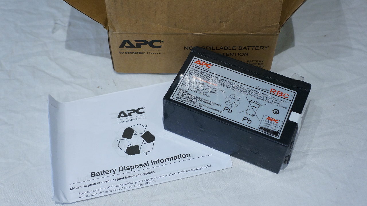 APC REPLACEMENT BATTERY CARTRIDGE #17 RBC17 281014844584 | eBay