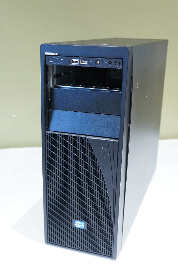 INTEL COMPUTER CASE 22L X 7W X 171/2H" P4000 SERVER BOARD S1200BTL