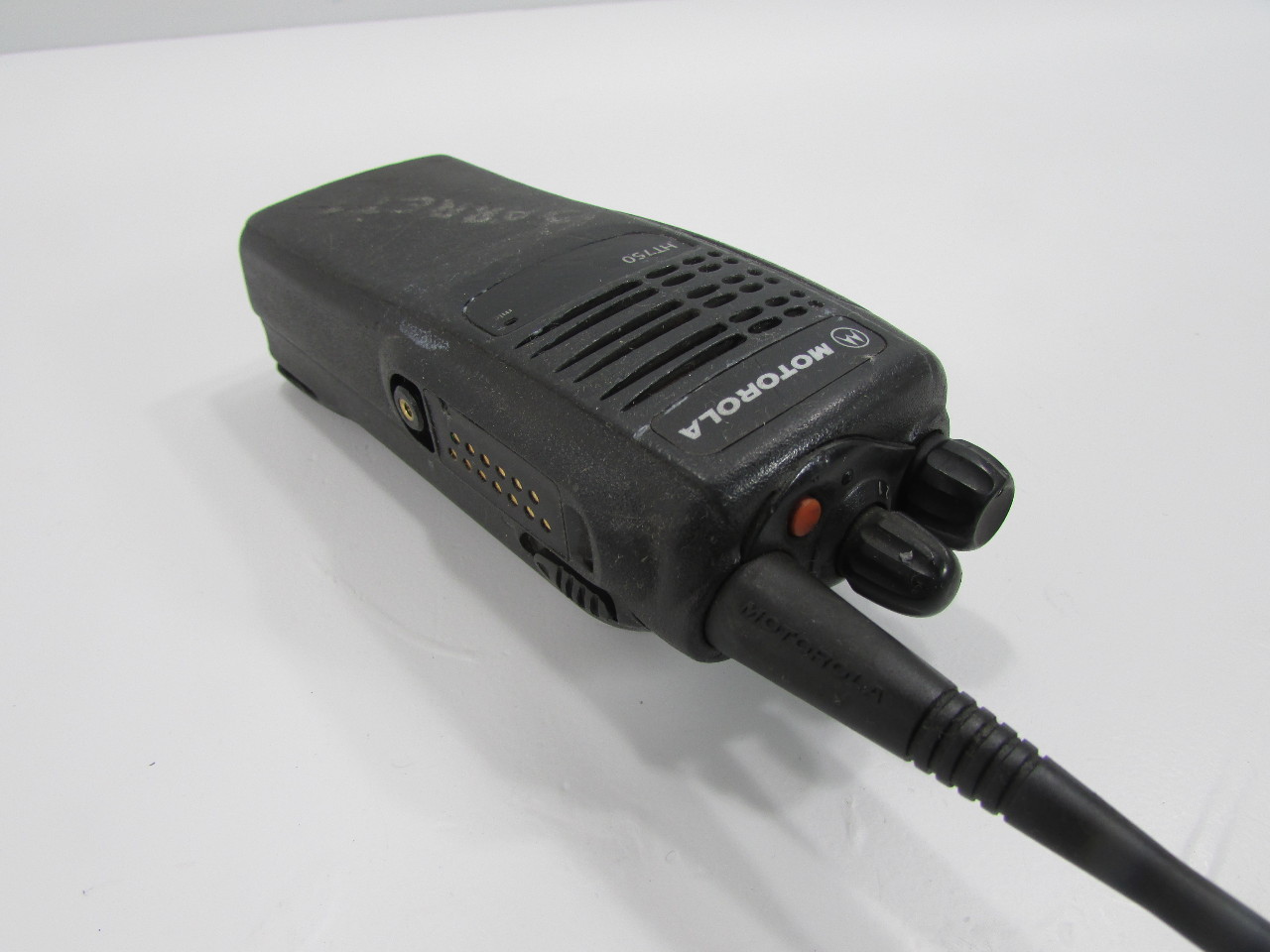 Motorola HT750 Handie Talkie TWO WAY Radio AAH25RDC9AA2AN eBay