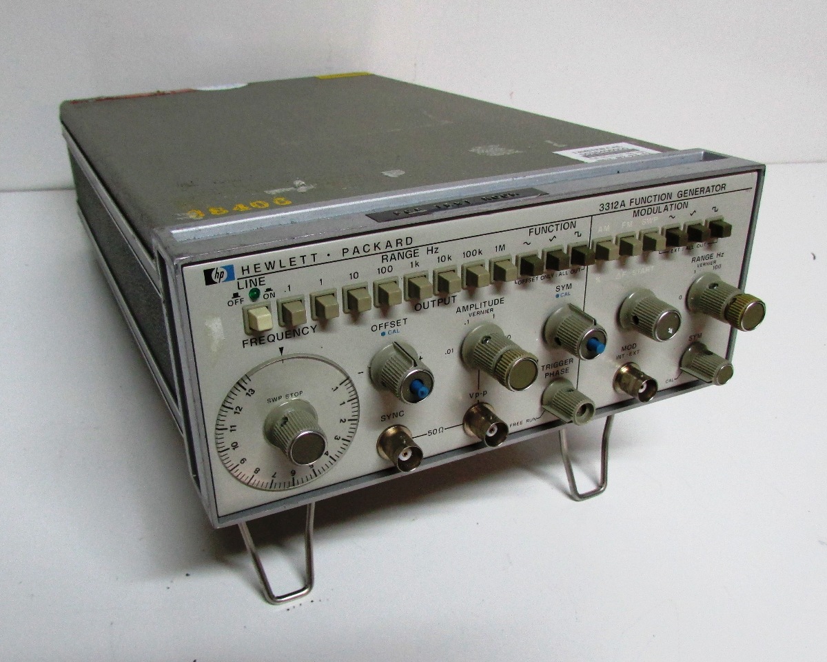 * HP HEWLETT PACKARD 3312A FUNCTION GENERATOR 0.1HZ13MHZ Premier