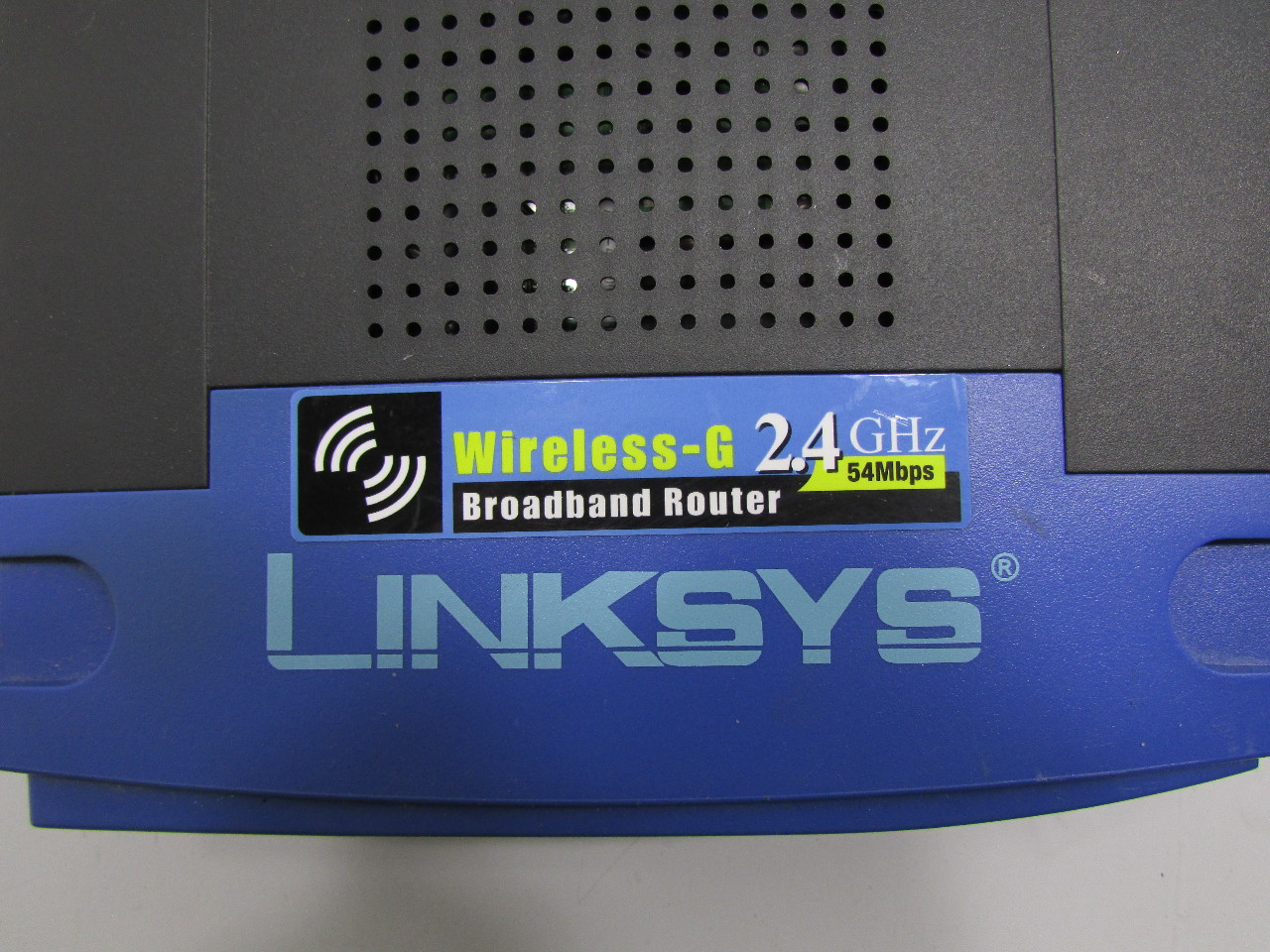 LINKSYS WRT54G WIRELESSG BROADBAND ROUTER 2.4 Ghz/54 Mbps Premier