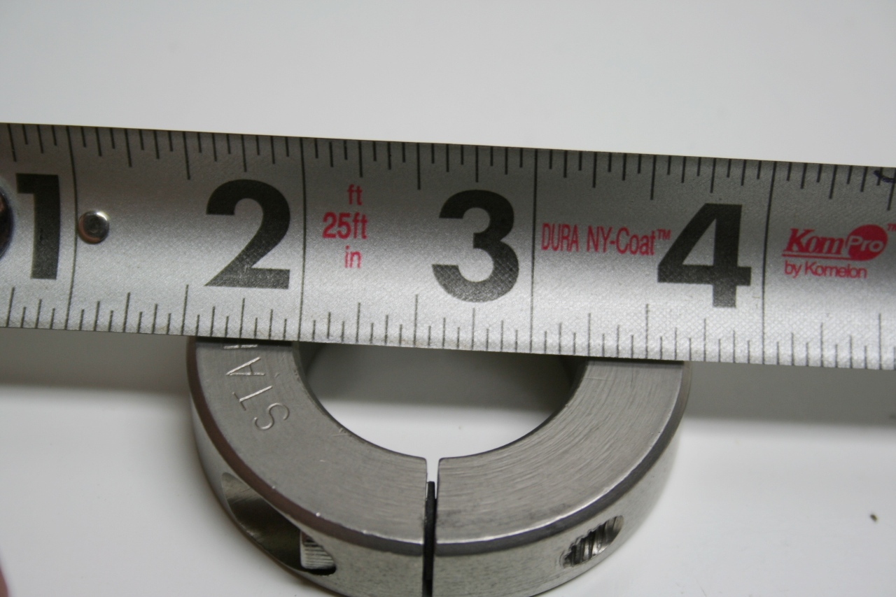 * STAFFORD HINGE CLAMPTYPE COLLAR BORE 11/4, I.D. 1.25, O.D. 2.250