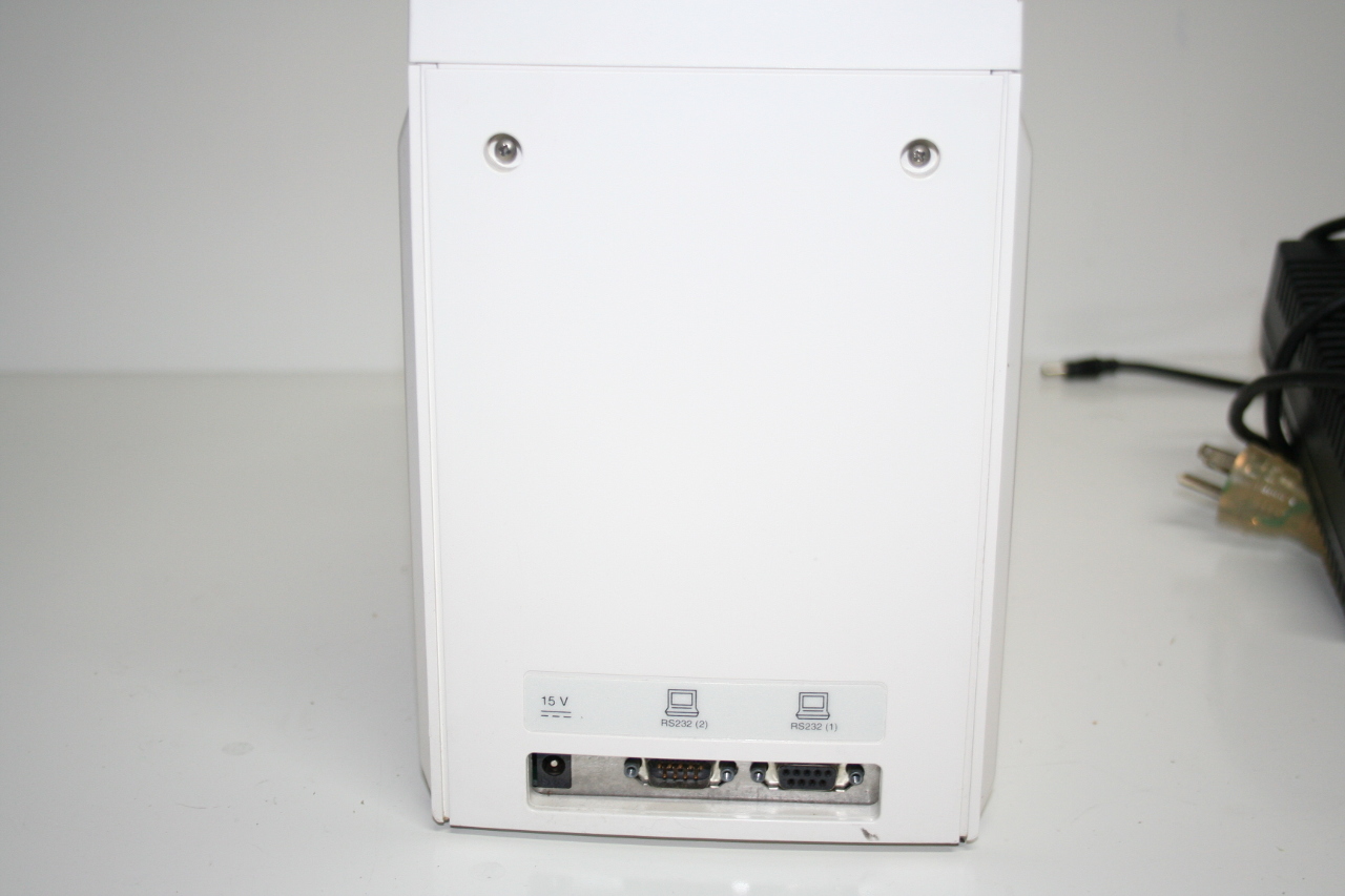 * ABAXIS PICCOLO PORTABLE CHEMISTRY ANALYZER 1001000 CAT. 1000000 eBay