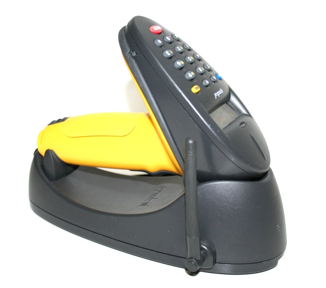 * SYMBOL PHASER P470 BARCODE SCANNER, PL470 CHARGING CRADLE, AC ADAPTER ...