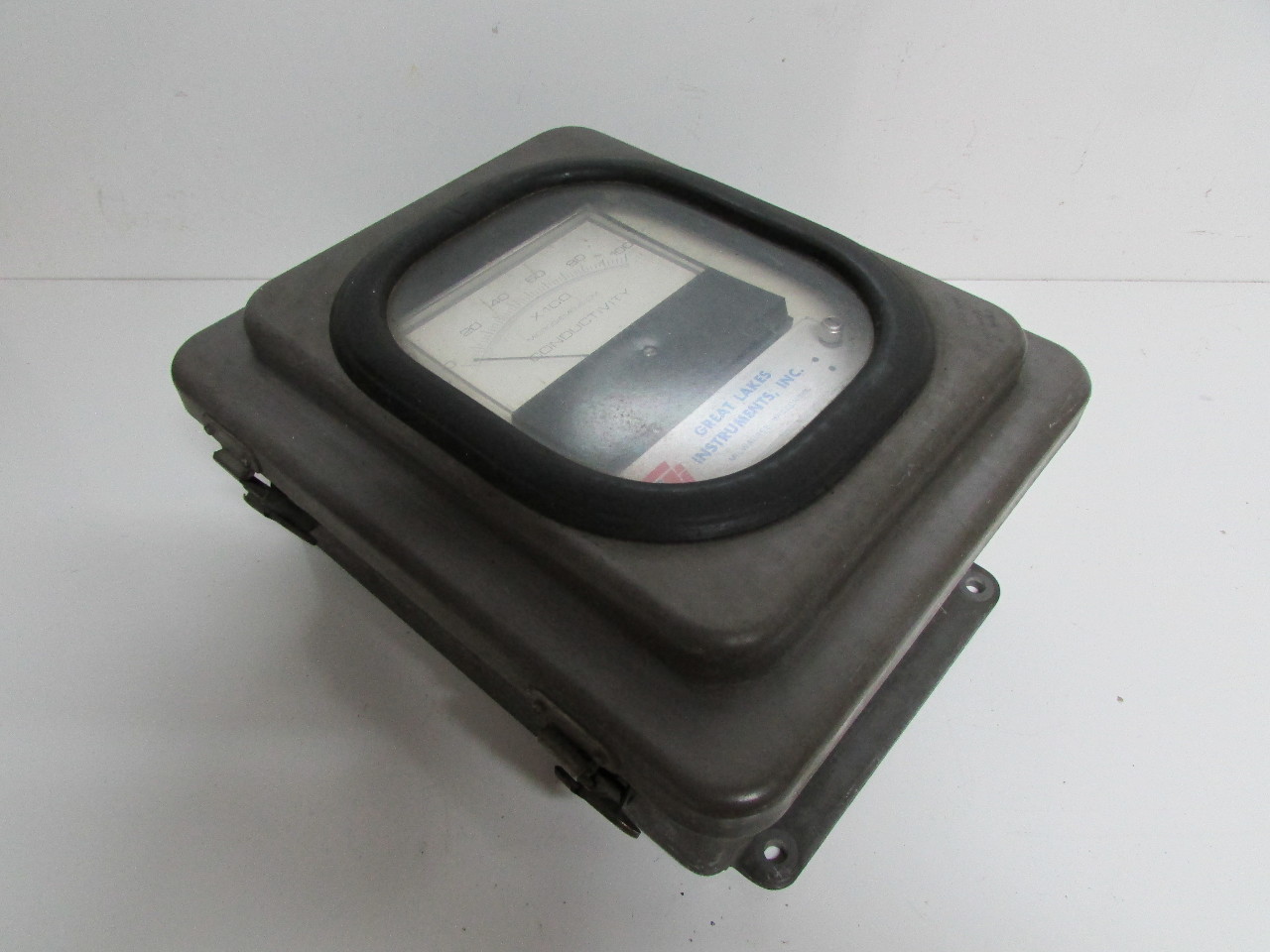 GREAT LAKES MICROSIEMENS CM CONDUCTIVITY ANALYZER 0 100 X100 great-lakes-microsiemens-cm-conductivity-analyzer-0-100-x100