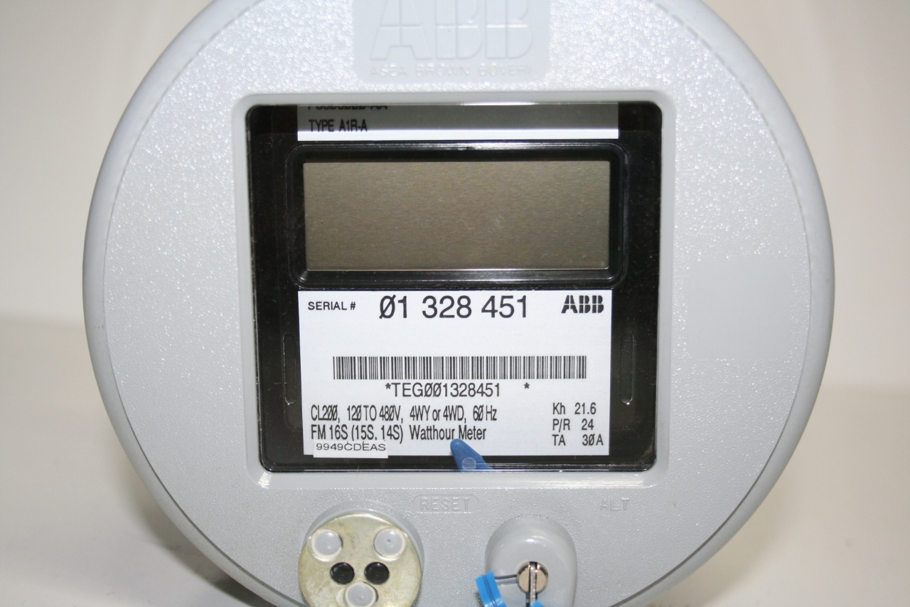 * NEW ABB TYPE A1RA DIGITAL WATT HOUR METER FM 16S, CL200, 120 TO 480V