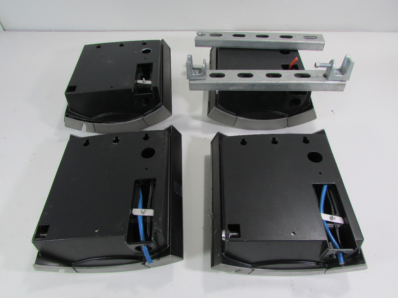 LOT OF 4 CERIDIAN MXS2000 TIMECLOCKS eBay