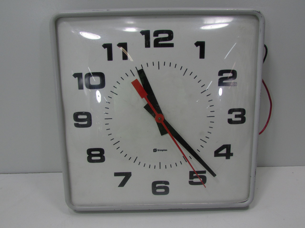 SIMPLEX ELECTRONIC WALL CLOCK 2310 9271 Premier Equipment Solutions, Inc.