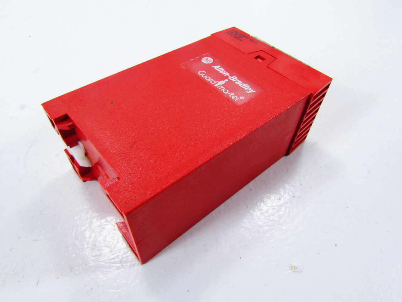 ALLEN BRADLEY EN602041 GUARD MASTER SAFETY RELAY Premier Equipment
