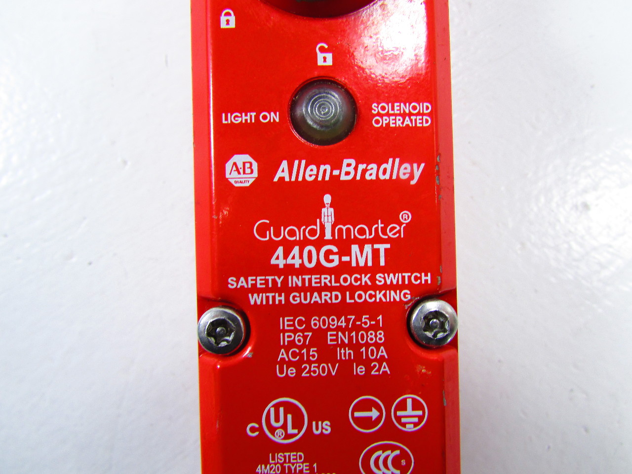 ALLEN BRADLEY 440GMT GUARD MASTER SAFETY INTERLOCK SWITCH Premier