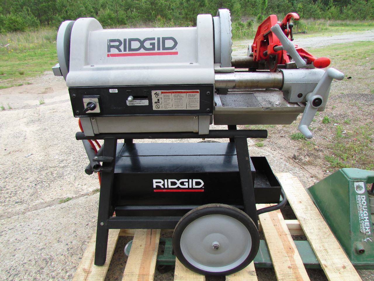 * RIDGID 1224 PIPE THREADER THREADING MACHINE 1/2" to 4" Premier