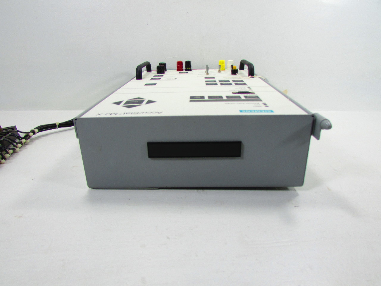 SIEMENS MJX VOLTAGE REGULATOR CONTROL PANEL ACCU/STAT Premier