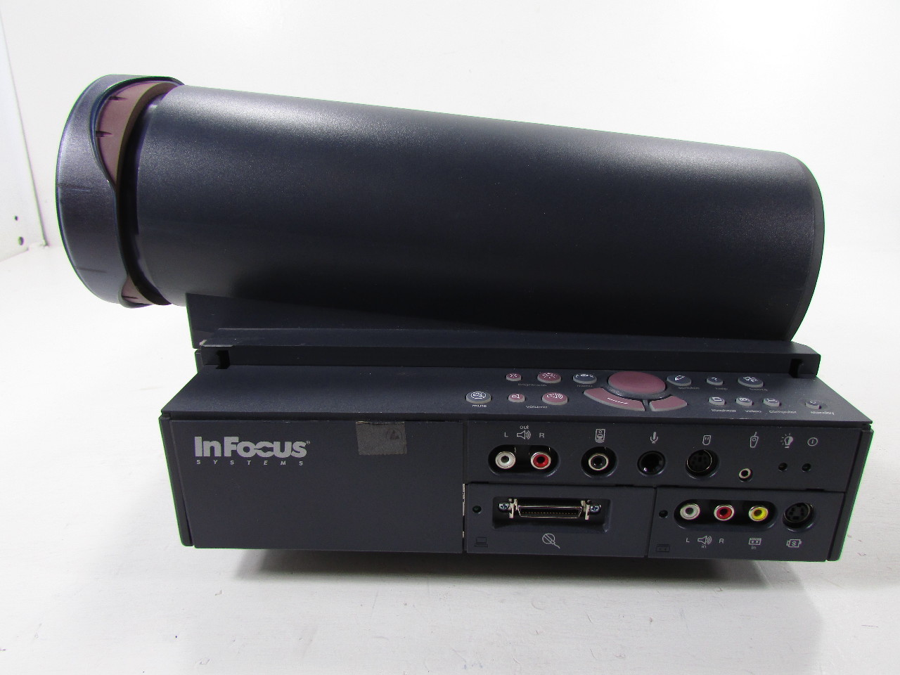 INFOCUS LITEPRO 220 PROFESSIONAL HOME THEATER LCD PROJECTOR eBay