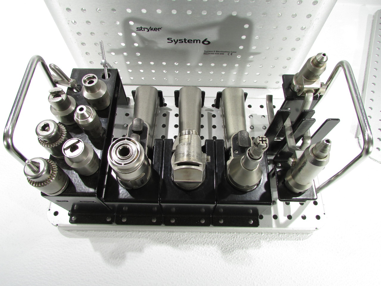 * STRYKER SYSTEM 6 DRILL & SAW SET, ATTACHMENTS, STERILIZATION CASE eBay