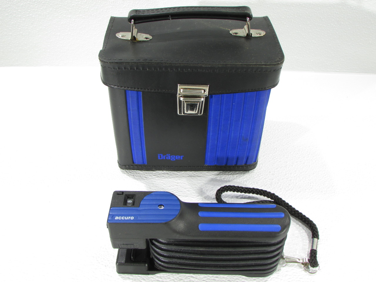 DRAGER ACCURE GAS DETECTOR HAND PUMP Premier Equipment Solutions, Inc.