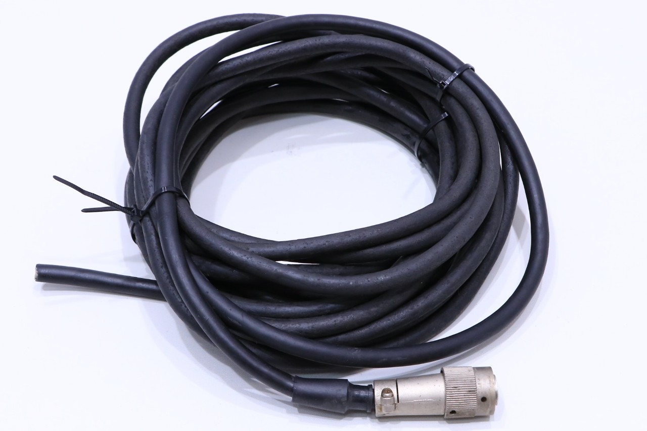 * FANUC CABLE FOR A05B2051C143 TEACH PENDANT 30 FEET LONG Premier
