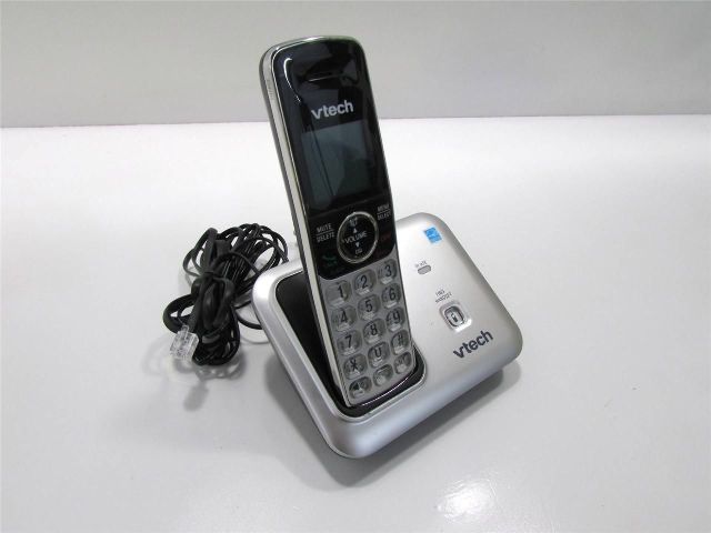 Lot of 8 VTech CS6419 Cordless Phone System