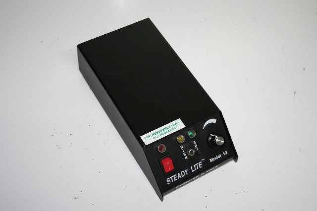 * STOCKER & YALE MODEL 13 STEADY LITE MICROSCOPE ILLUMINATOR