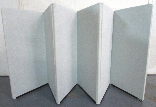 * EXPOSTAR DISPLAY TRADESHOW W/CASE 44.5" TALL 23" WIDE EACH SECTION W/ LIGHTS