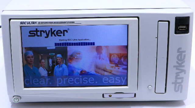* STRYKER 240-050-988 SDC ULTRA HD INFORMATION MANAGEMENT SYSTEM