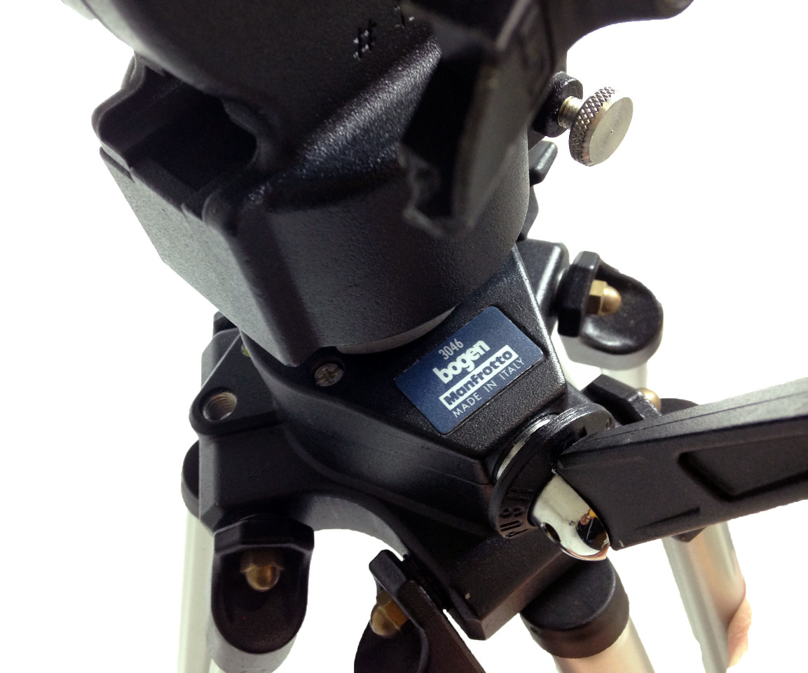 Bogen Manfrotto Professional Studio Pro 3046 Tripod with 3063 Fluid Head 719821153092 eBay