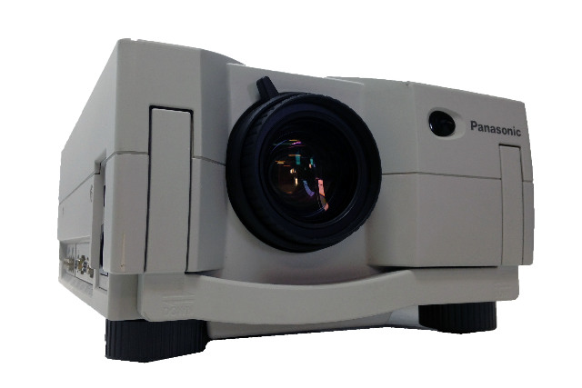 Panasonic PT-L5 Projector