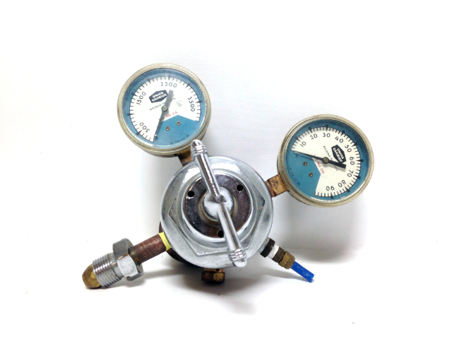 Union Carbide Type R- Purox TSA-75-590 Linde Specialty Gas Regulator Gauges
